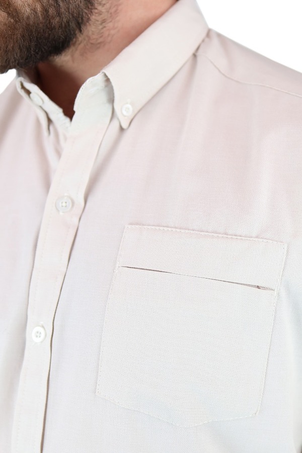 Camisa Manga Corta Color Arena Con Bolsa Semi Oculta Para Caballero