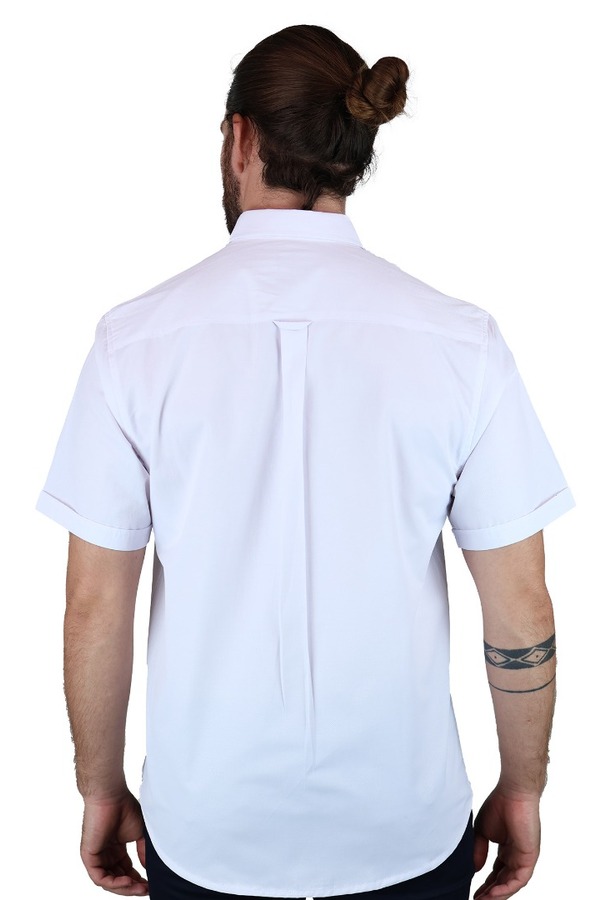 Camisa Manga Corta Blanca Corte Regular Con Bolsa Para Hombre
