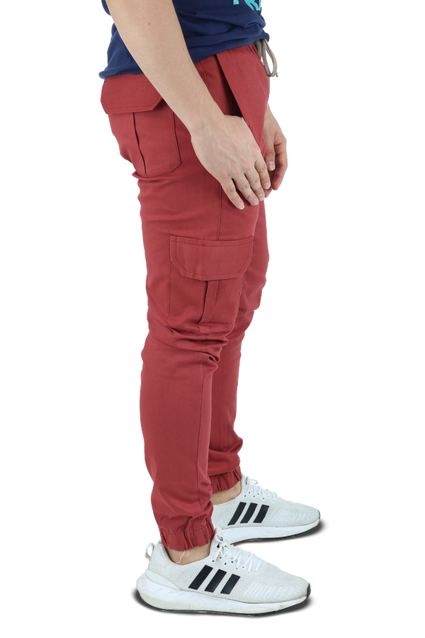 Pantalón Tipo Jogger Color Shedrón Con Bolsas Para Hombre